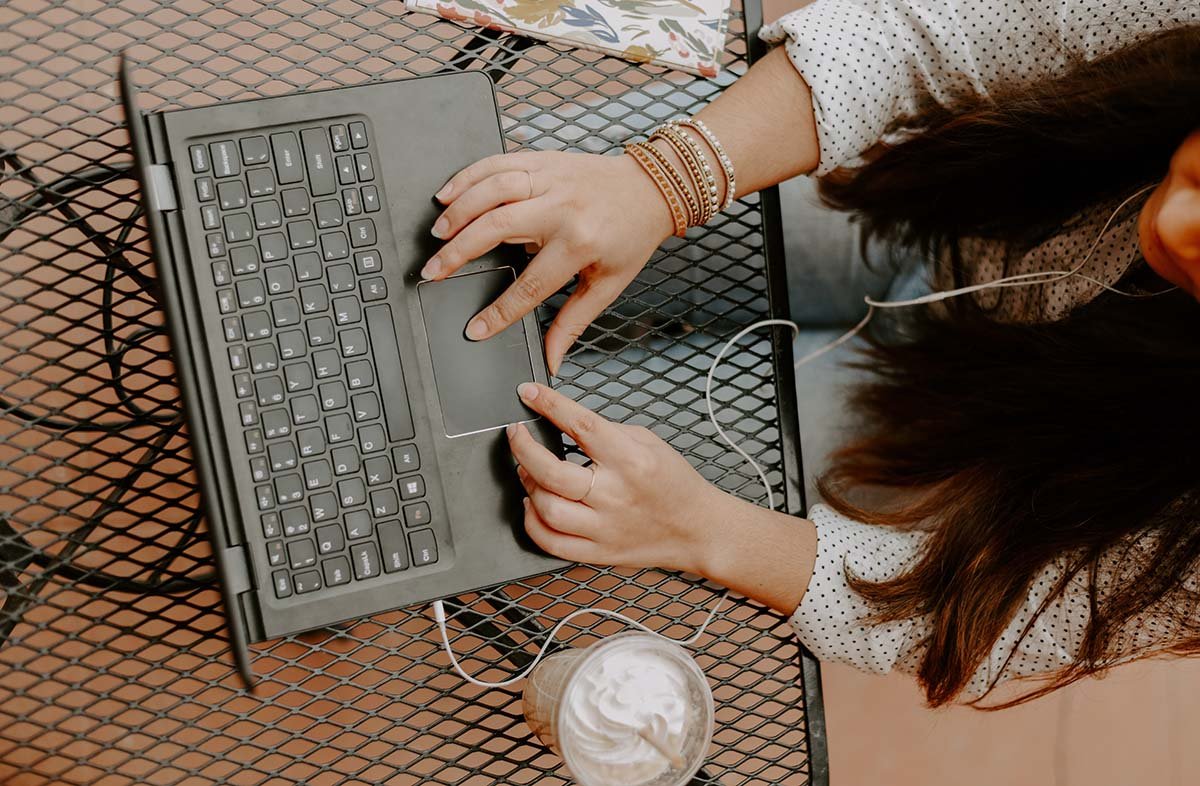 Working at a cafe table in Istanbul