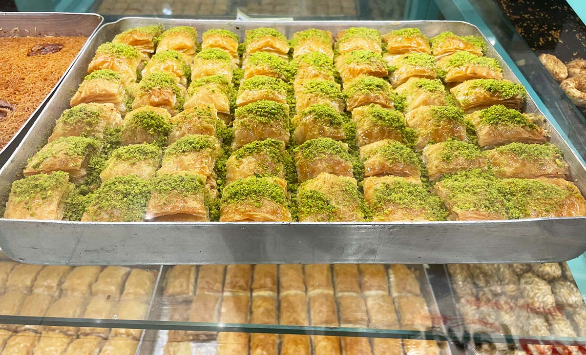 25 famous Turkish foods you should try when visiting Turkey - Enjoy Turkiye