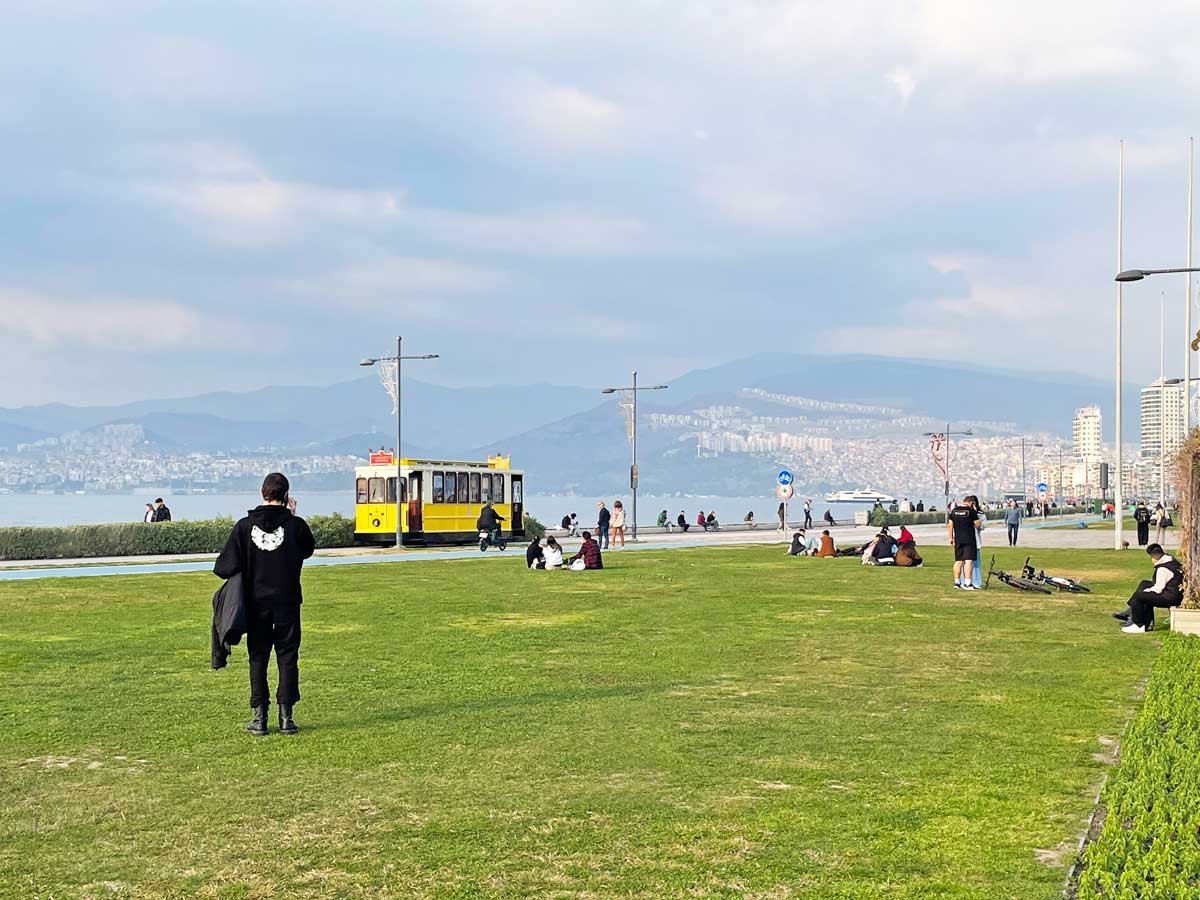 Izmir promenade
